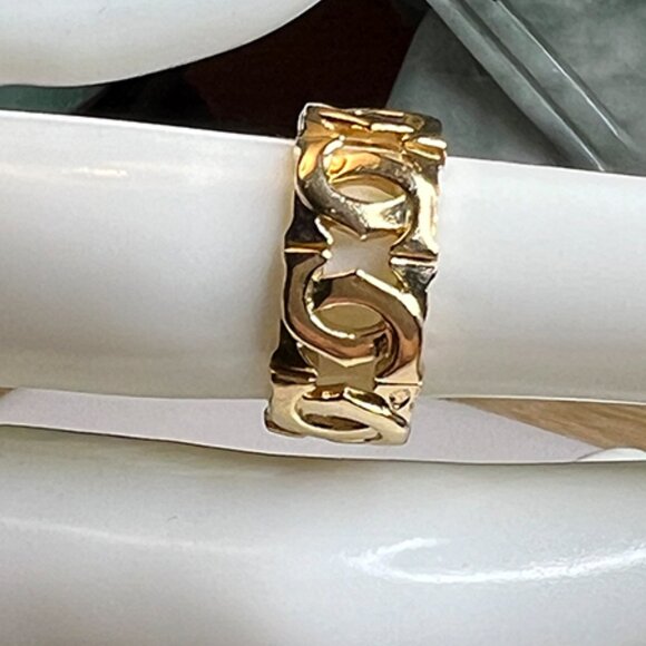 Cartier Double C Ring 18k Yellow Gold Band US 5 - Picture 2 of 9